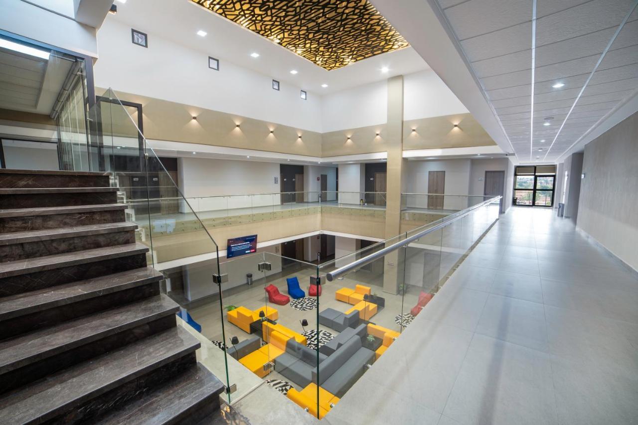 Th Hotel & Vivienda Tepatitlan de Morelos Εξωτερικό φωτογραφία