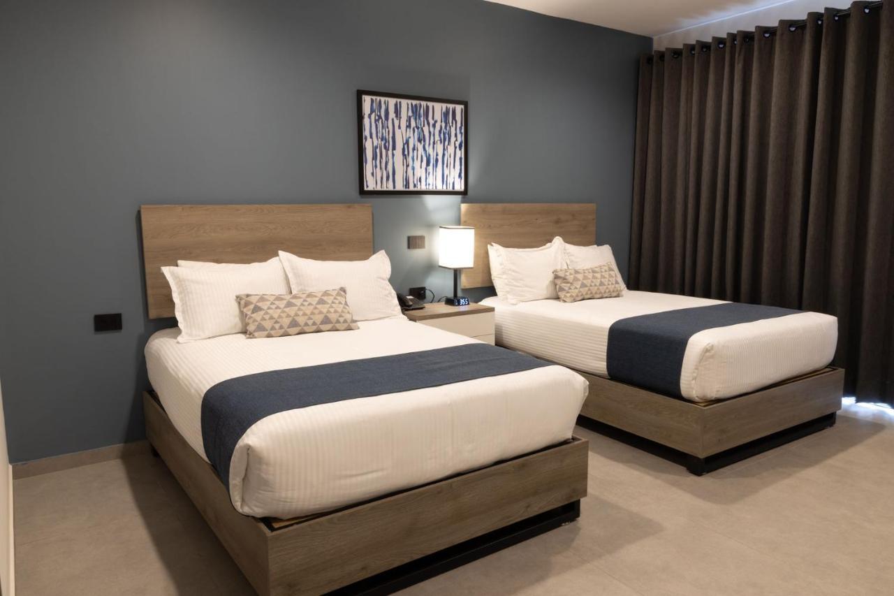Th Hotel & Vivienda Tepatitlan de Morelos Εξωτερικό φωτογραφία