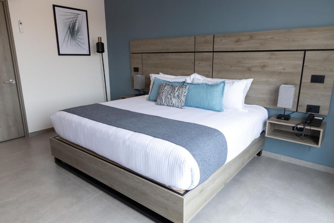 Th Hotel & Vivienda Tepatitlan de Morelos Εξωτερικό φωτογραφία