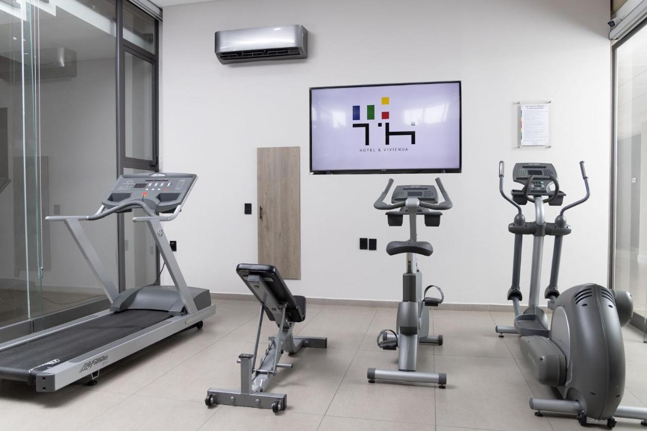 Th Hotel & Vivienda Tepatitlan de Morelos Εξωτερικό φωτογραφία
