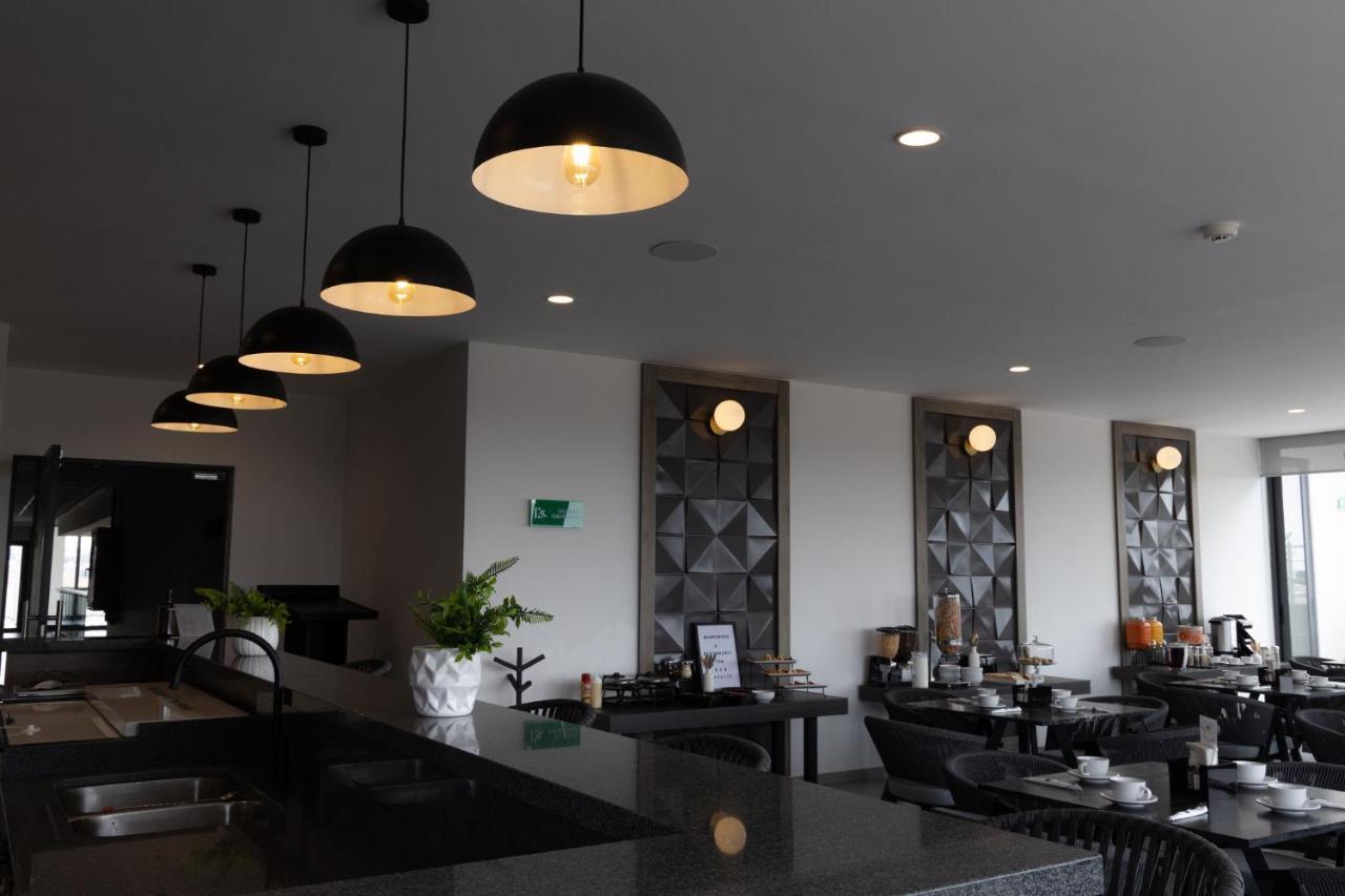 Th Hotel & Vivienda Tepatitlan de Morelos Εξωτερικό φωτογραφία