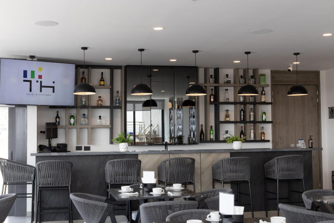 Th Hotel & Vivienda Tepatitlan de Morelos Εξωτερικό φωτογραφία